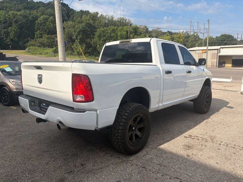 Used 2016 RAM 1500 Express AWD/4WD image 5