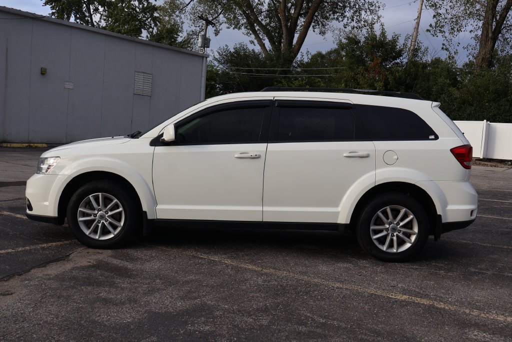 Used 2018 Dodge Journey SXT FWD image 5
