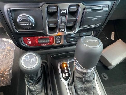 New 2026 Jeep Gladiator Rubicon image 24