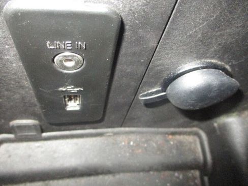 Used 2012 Ford Fusion SE image 35