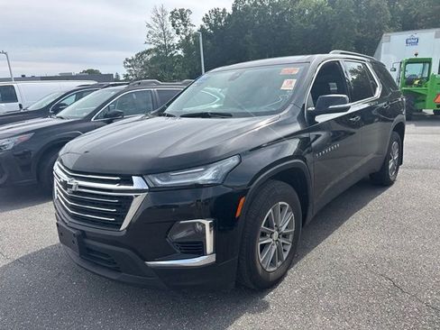 Used 2023 Chevrolet Traverse LT AWD/4WD image 8
