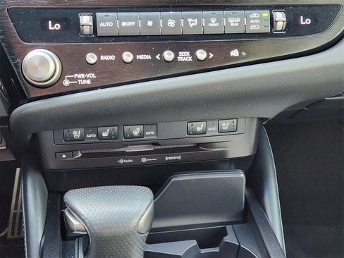 Used 2022 Lexus ES 350 F Sport image 18