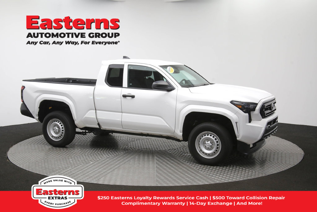 Used 2024 Toyota Tacoma SR RWD image 44