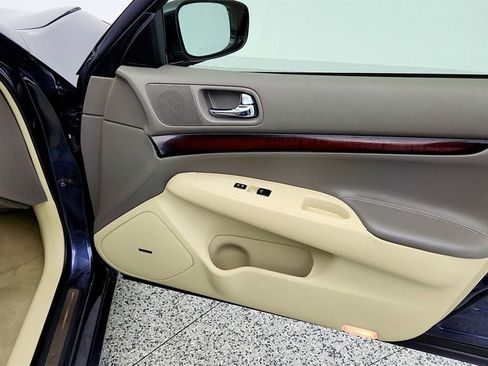 Used 2012 INFINITI G37 x Sedan w/ Premium Pkg image 27