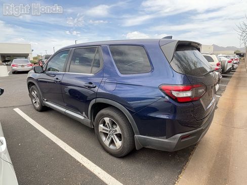 Certified 2024 Honda Pilot EX-L image 3