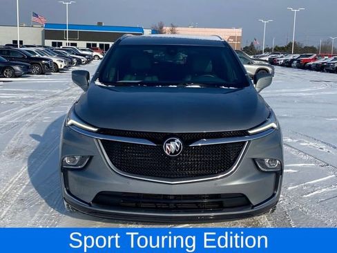 Used 2023 Buick Enclave Essence w/ Sport Touring Edition image 2