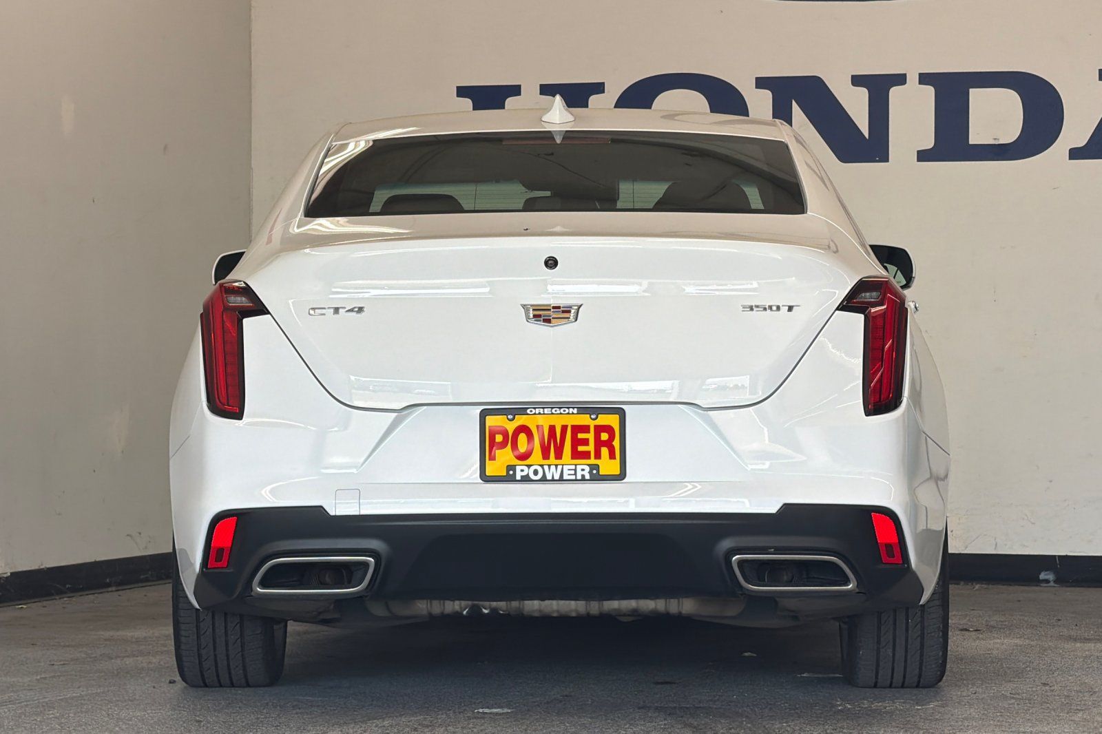 Used 2020 Cadillac CT4 Luxury w/ Sun And Sound Package RWD image 4