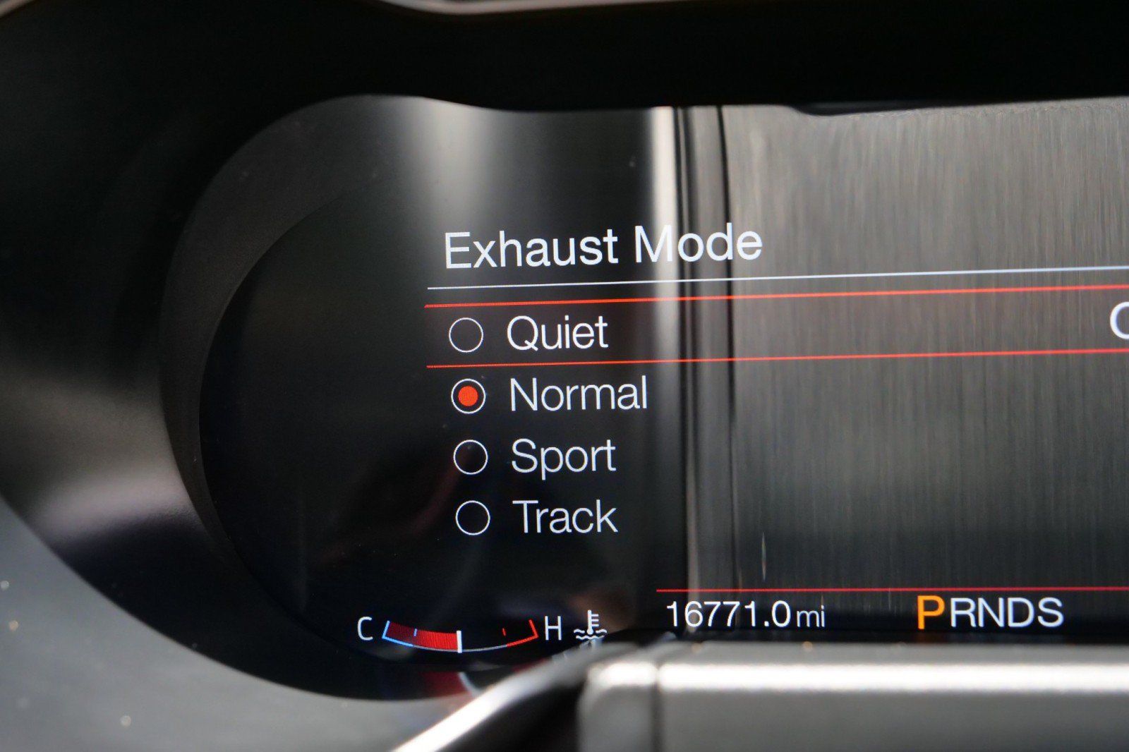 Used 2019 Ford Mustang GT Premium w/ GT Performance Package RWD image 12