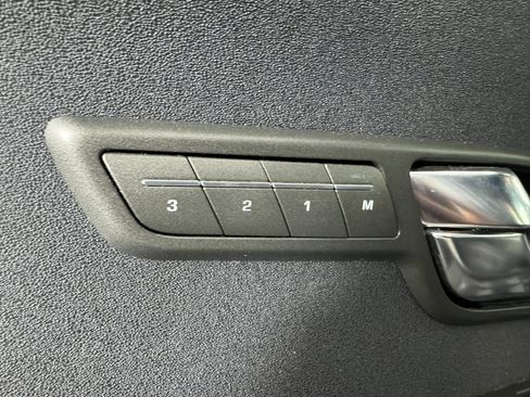 Used 2013 Land Rover Range Rover Evoque Pure Premium w/ Pure Premium Pkg image 42