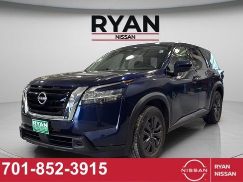 Certified 2022 Nissan Pathfinder S w/ Cargo Package image 13