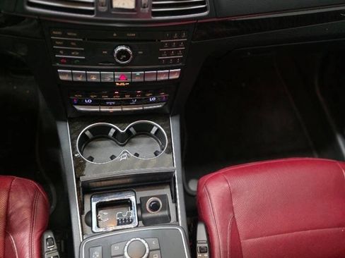 Used 2016 Mercedes-Benz E 400 E 400 4MATIC AWD 2dr Coupe w/ Premium 2 Package image 16