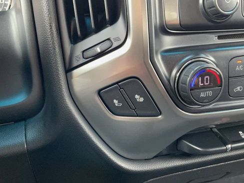 Used 2018 Chevrolet Silverado 1500 LT w/ All Star Edition AWD/4WD image 42