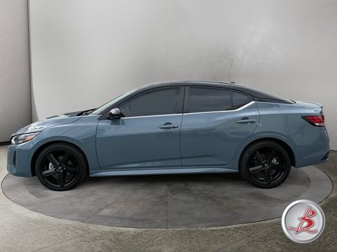Used 2021 Nissan Sentra SR FWD image 4