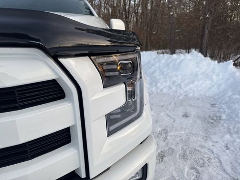 Used 2015 Ford F150 XLT w/ Equipment Group 302A Luxury image 3