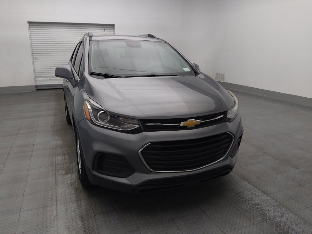 Used 2020 Chevrolet Trax LT FWD image 14