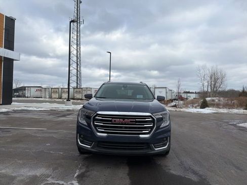 Used 2022 GMC Terrain SLT w/ Tech Package image 10