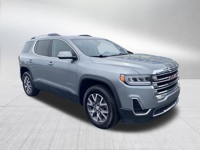 Used 2023 GMC Acadia SLE w/ Driver Convenience Package