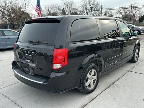 Used 2011 Dodge Grand Caravan Mainstreet w/ PWR Convenience Group image 5