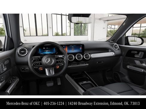 New 2026 Mercedes-Benz GLB 35 AMG 4MATIC image 3