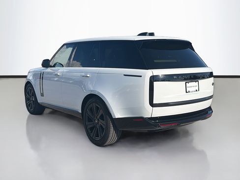Used 2023 Land Rover Range Rover SE AWD/4WD image 3