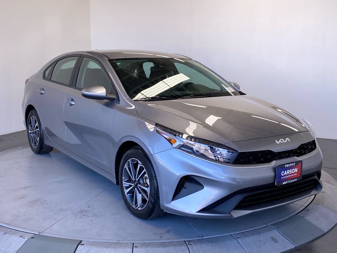 Certified 2024 Kia Forte LXS FWD image 7