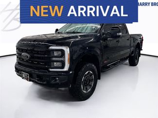 Used 2023 Ford F350 Lariat w/ Lariat Ultimate Package video 1