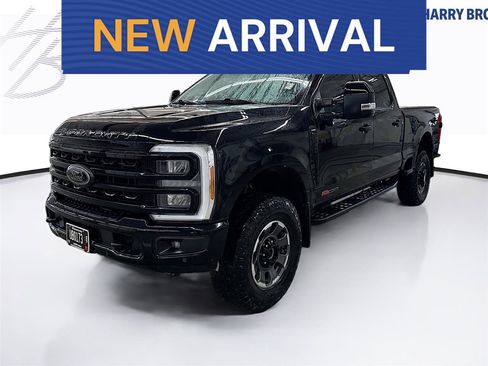 Used 2023 Ford F350 Lariat w/ Lariat Ultimate Package image 1
