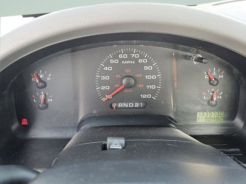 Used 2005 Ford F150 XLT RWD image 29