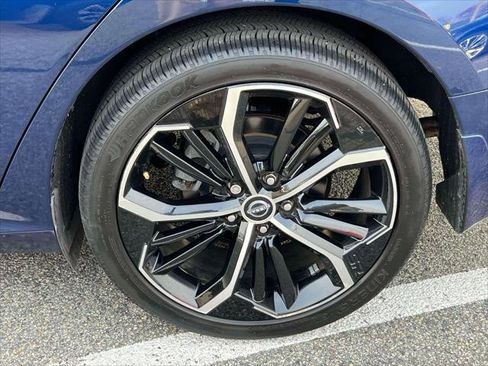 Used 2023 Nissan Altima 2.5 SR image 7