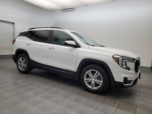 Used 2022 GMC Terrain SLE w/ Driver Convenience Package image 11