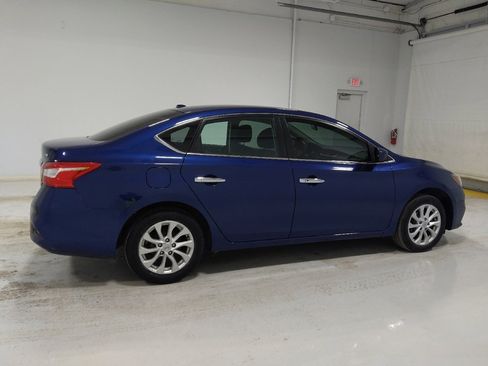 Used 2019 Nissan Sentra SV image 10