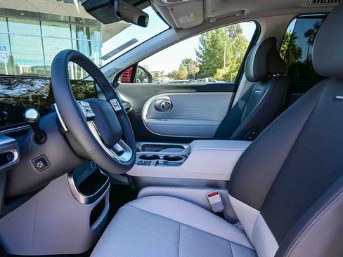 New 2026 Hyundai Ioniq 9 Limited image 21