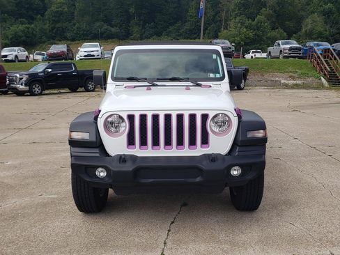 Used 2020 Jeep Wrangler Sport AWD/4WD image 8