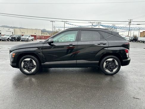 Certified 2024 Hyundai Kona SEL image 3