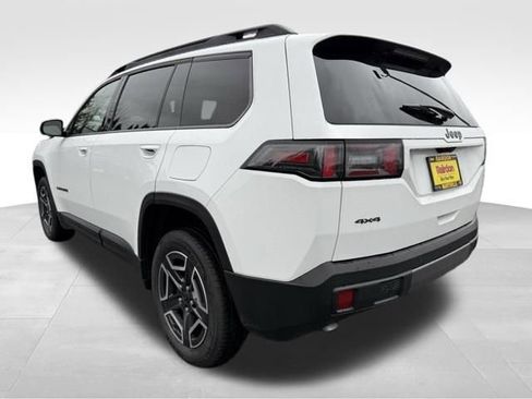 New 2026 Jeep Cherokee Limited image 7