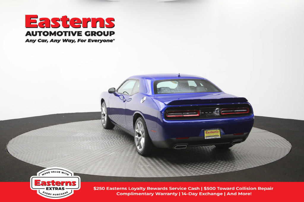 Used 2022 Dodge Challenger SXT w/ Plus Package RWD image 67
