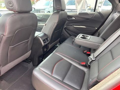 Used 2022 Chevrolet Equinox RS w/ RS Leather Package FWD image 28