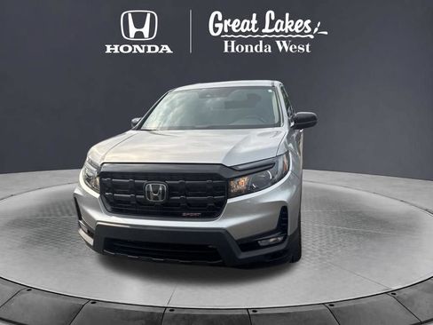 Used 2024 Honda Ridgeline Sport image 2