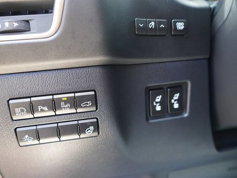 Used 2016 Lexus NX 200t FWD image 14