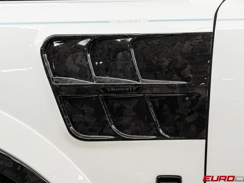 Used 2025 Rolls-Royce Cullinan AWD/4WD image 21