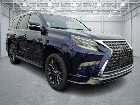 Used 2022 Lexus GX 460 Luxury image 3