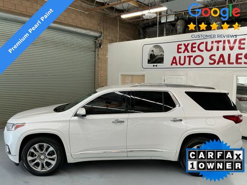 Used 2021 Chevrolet Traverse Premier FWD image 8