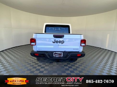 New 2026 Jeep Gladiator Sport image 6