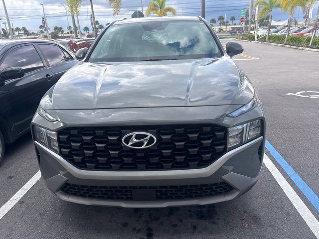Used 2023 Hyundai Santa Fe SE FWD image 2
