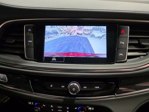 Certified 2023 Buick Enclave Essence image 22