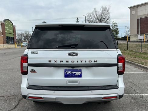 Used 2022 Ford Expedition Timberline image 4