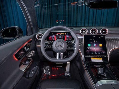 New 2026 Mercedes-Benz GLC 300 image 15