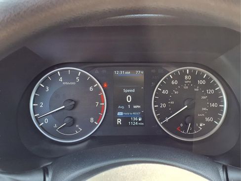Used 2025 Nissan Sentra S FWD image 18