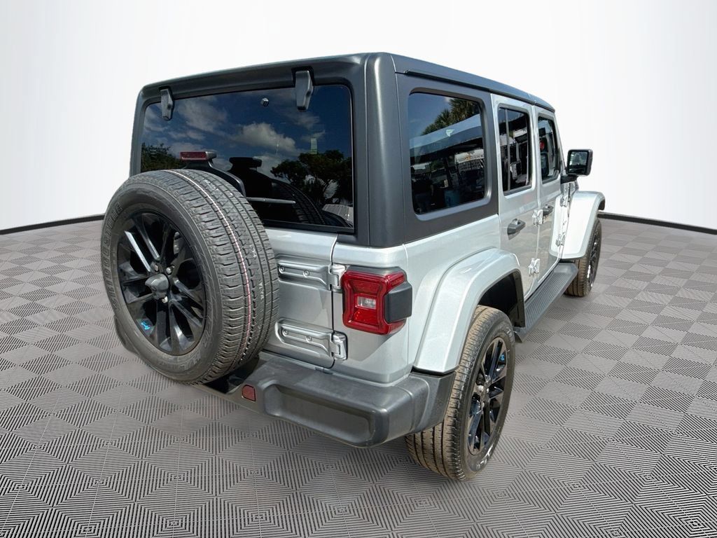 Certified 2023 Jeep Wrangler Unlimited Sahara w/ Cold Weather Group AWD/4WD image 6