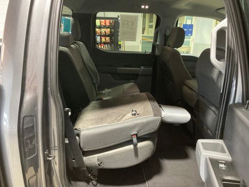 Used 2023 Ford F150 XLT image 10
